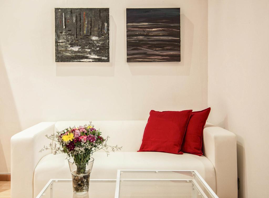 Art House Fira Apartments Barcelona Eksteriør billede